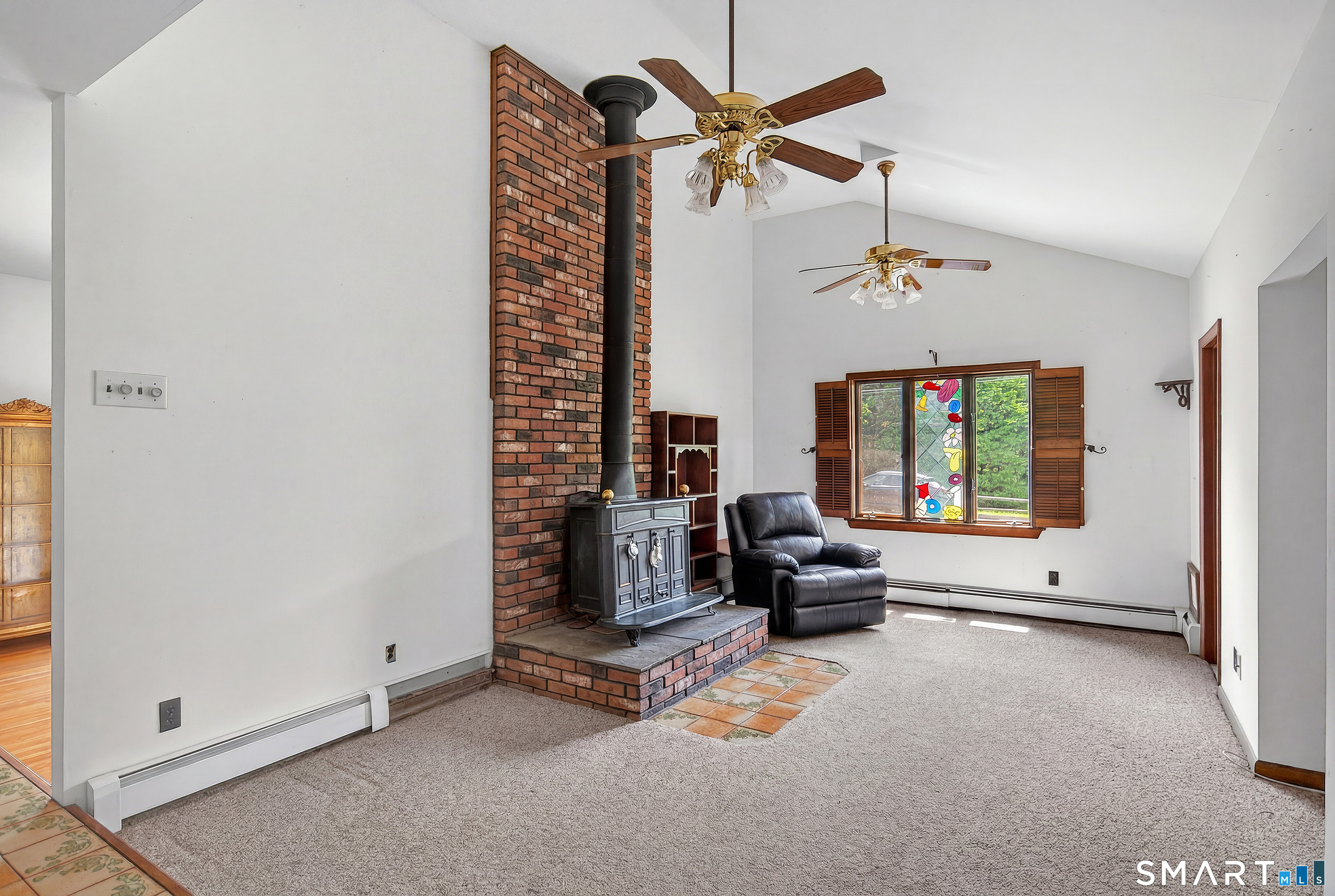 10 Horseshoe Drive Danbury CT 06811