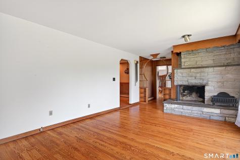 10 Horseshoe Drive Danbury CT 06811