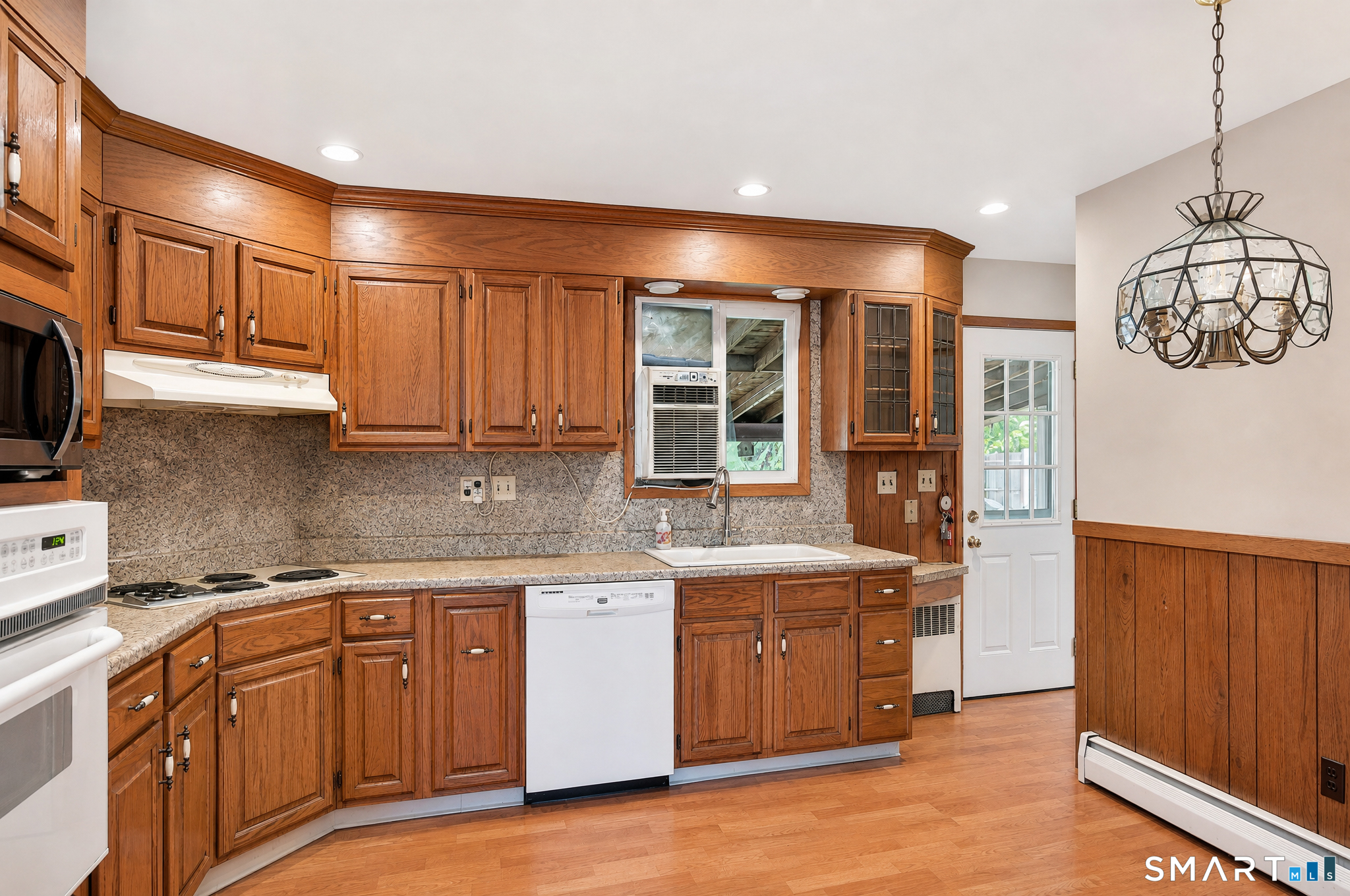 10 Horseshoe Drive Danbury CT 06811