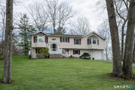 80 Perry Drive New Milford CT 06776