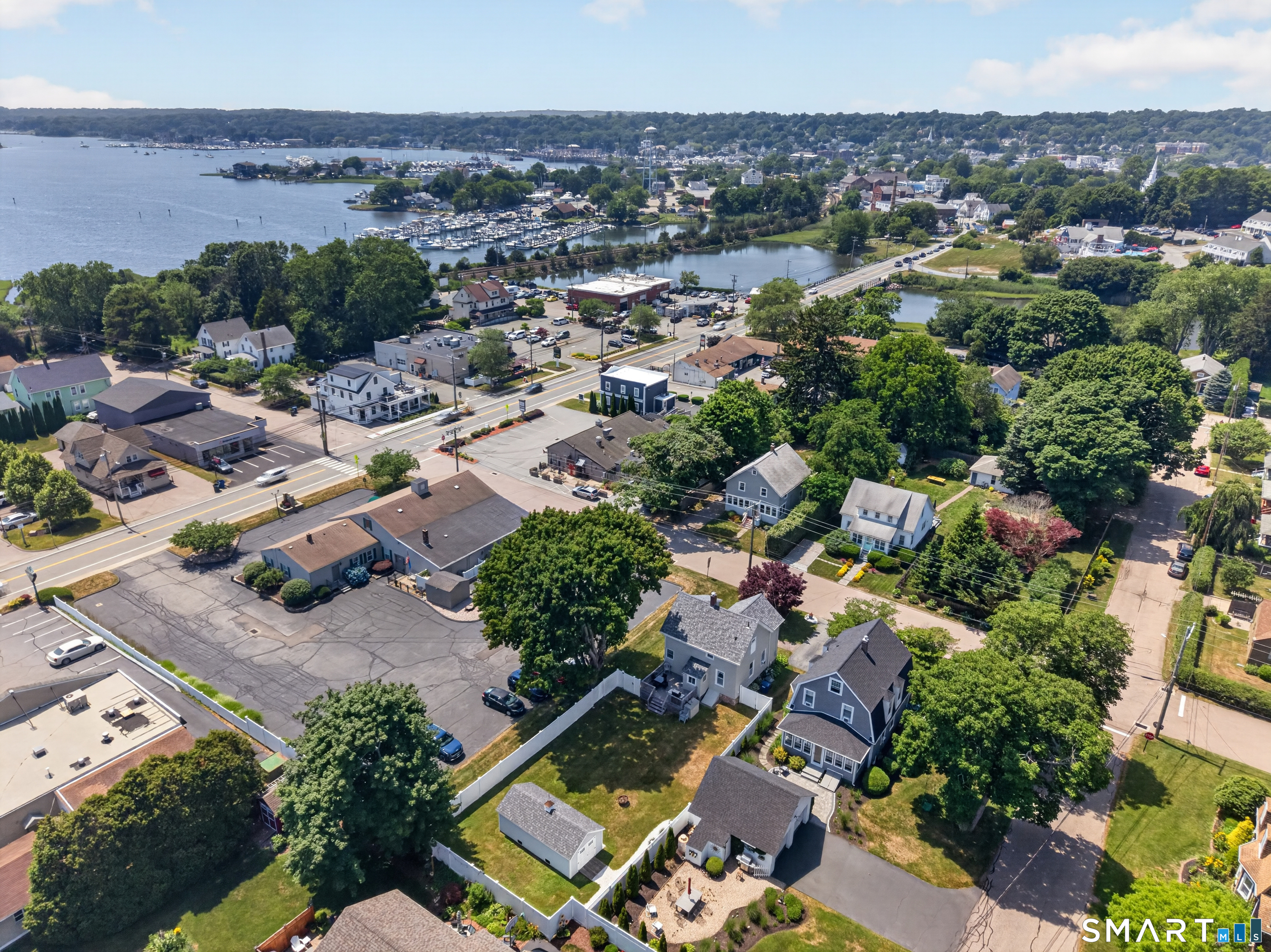 24 Hatch Street Stonington CT 06355