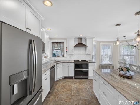 24 Hatch Street Stonington CT 06355