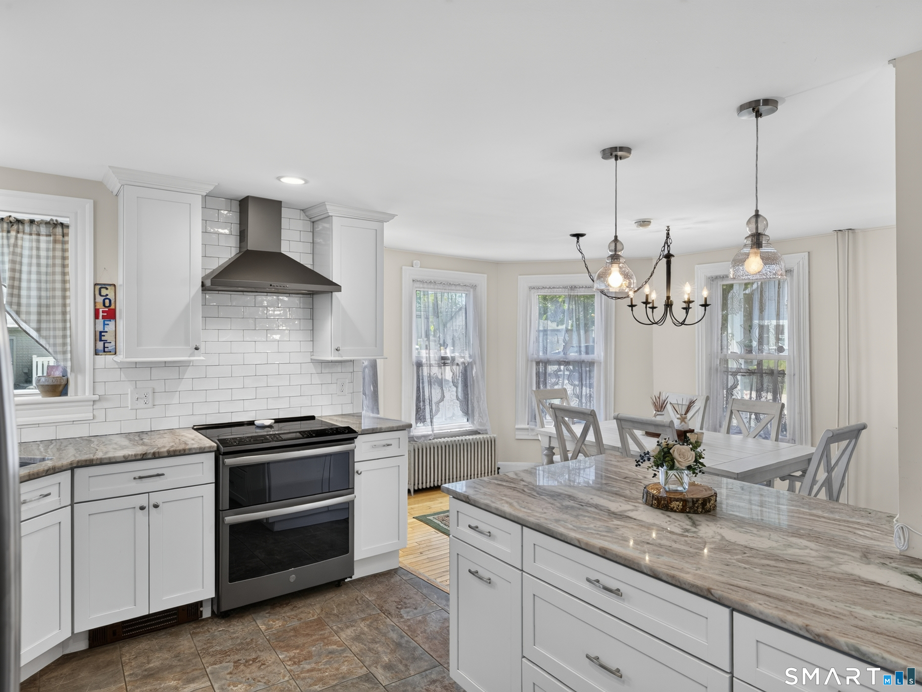24 Hatch Street Stonington CT 06355