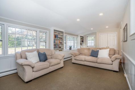 33 April Drive Glastonbury CT 06033