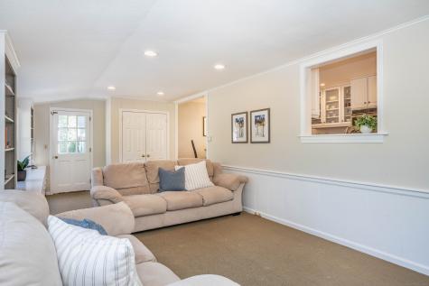 33 April Drive Glastonbury CT 06033