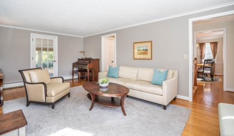 33 April Drive Glastonbury CT 06033