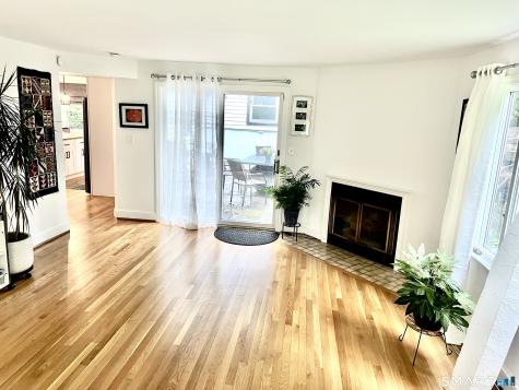 530 Bloomfield Avenue Bloomfield CT 06002