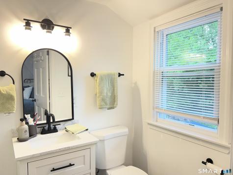 530 Bloomfield Avenue Bloomfield CT 06002