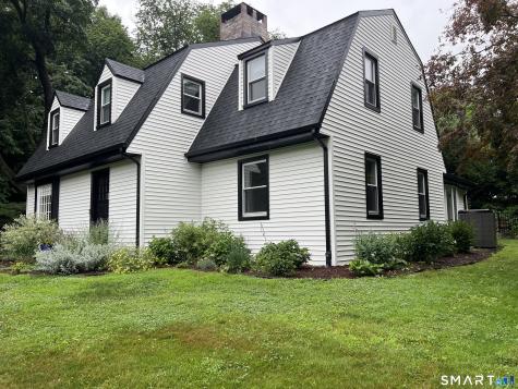 530 Bloomfield Avenue Bloomfield CT 06002