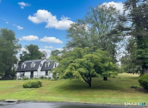 530 Bloomfield Avenue Bloomfield CT 06002