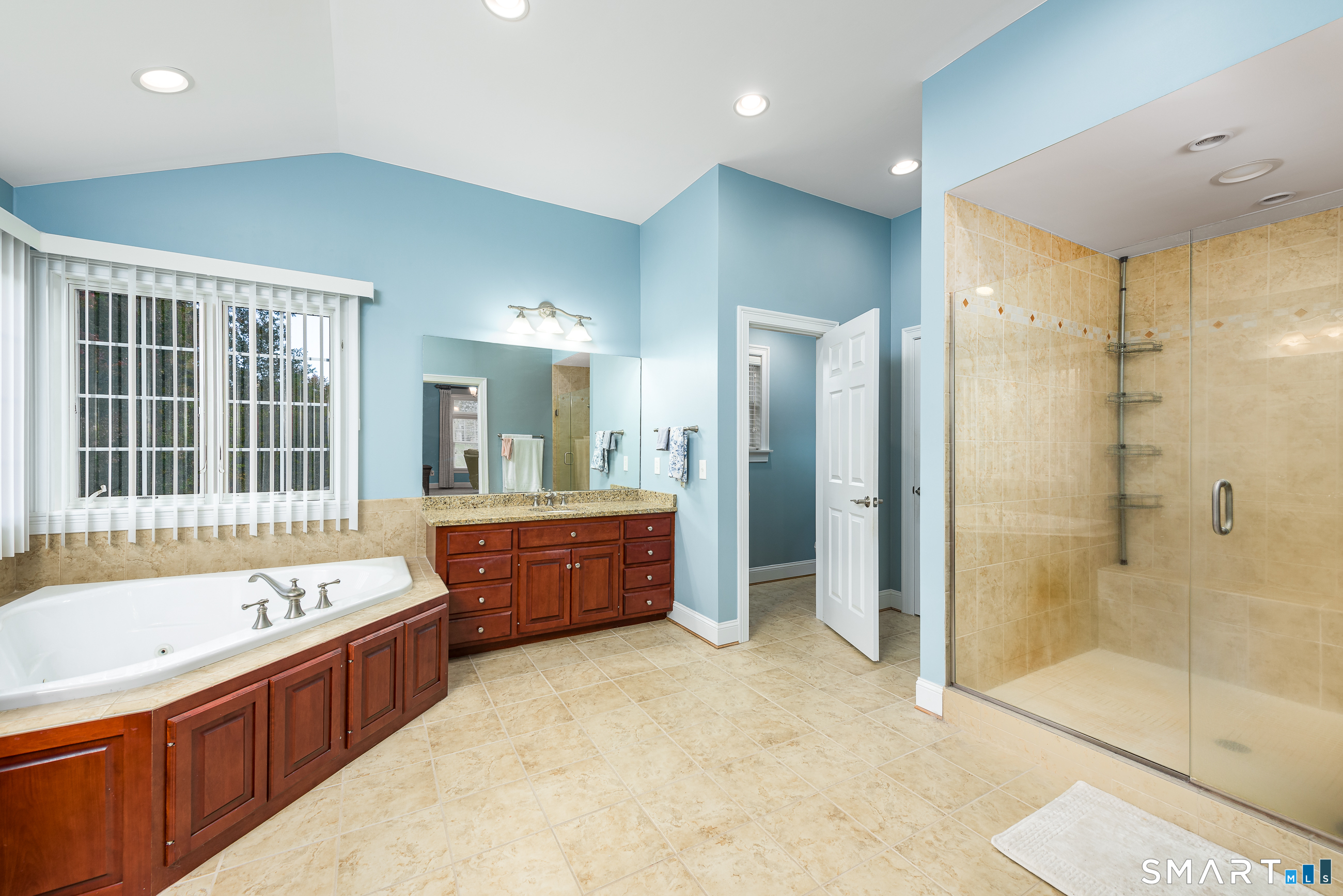 42 Castlerock Lane Bolton CT 06043