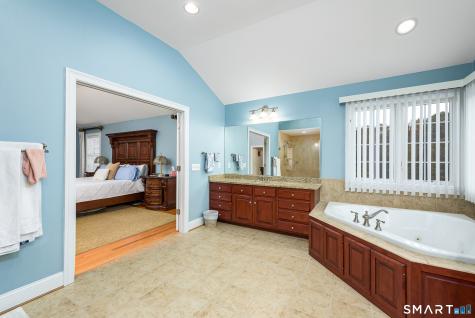 42 Castlerock Lane Bolton CT 06043