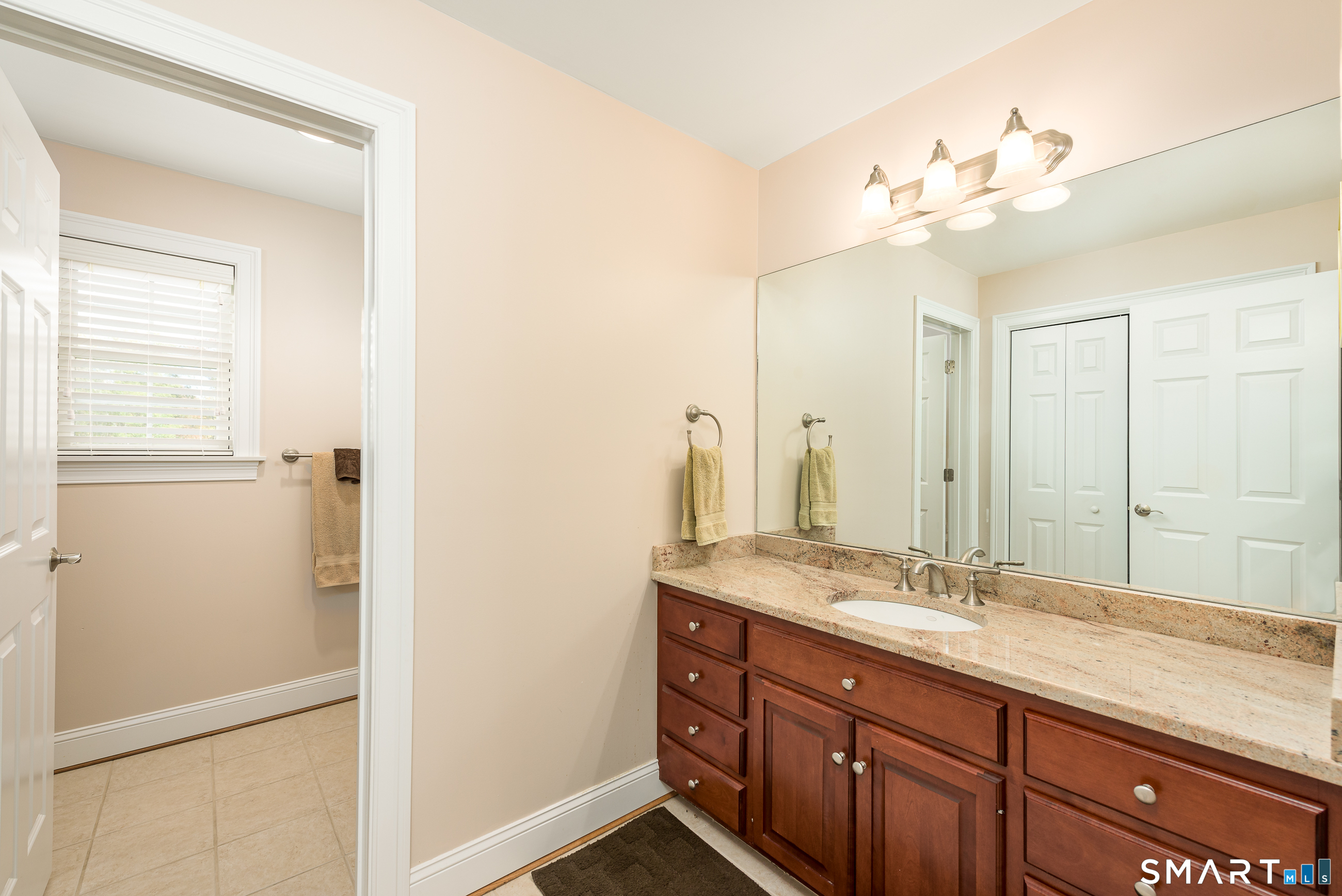 42 Castlerock Lane Bolton CT 06043