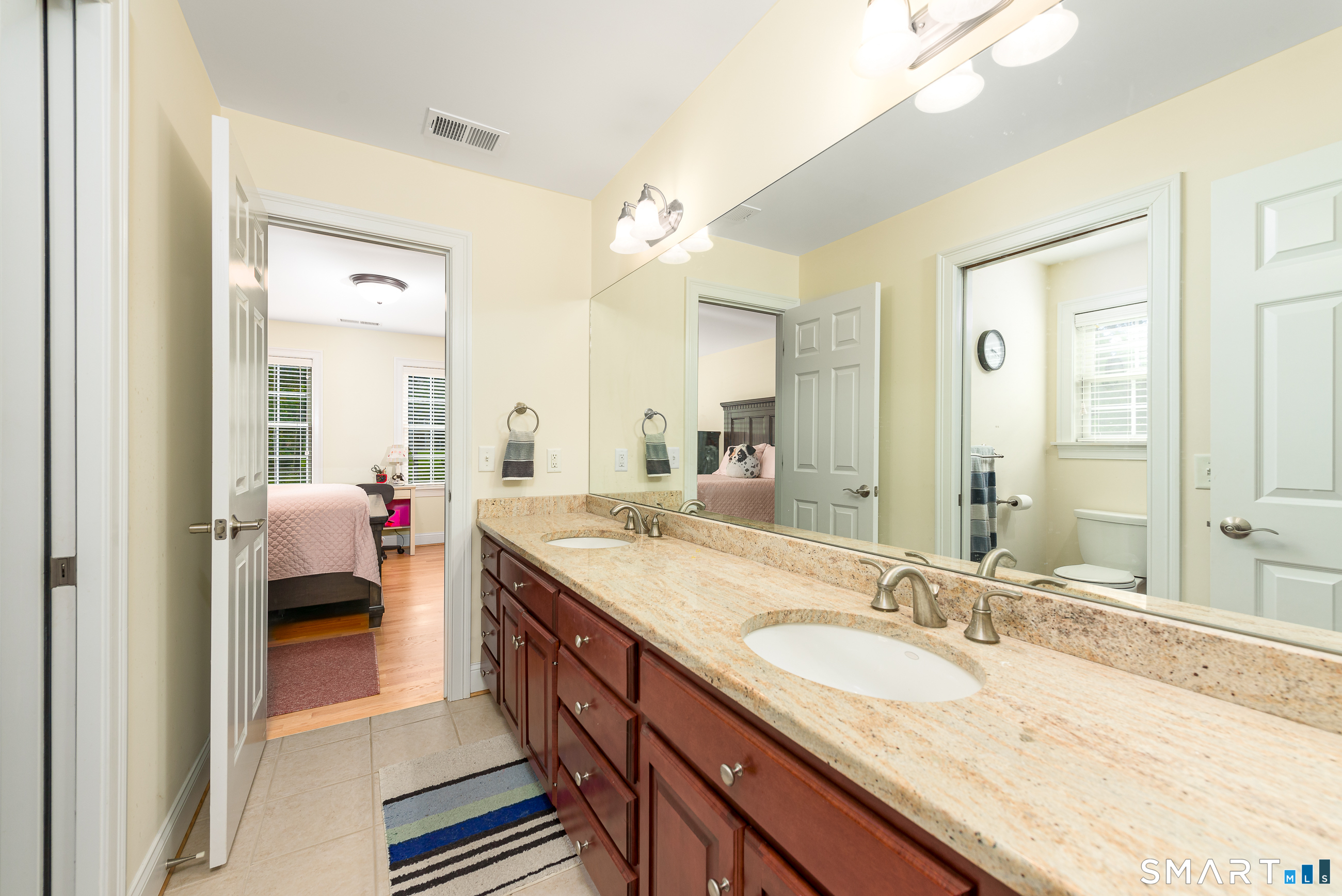 42 Castlerock Lane Bolton CT 06043