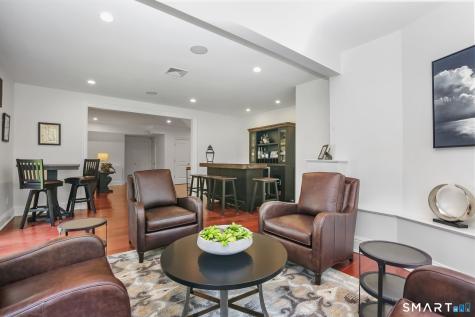 112 Vista Road Wilton CT 06897