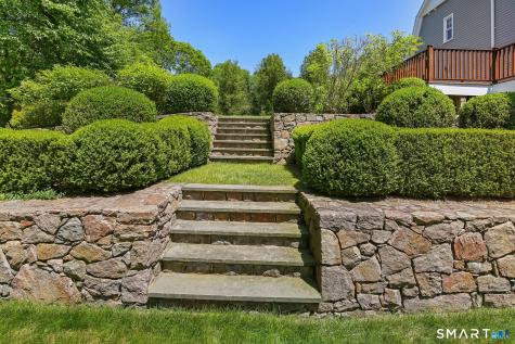 112 Vista Road Wilton CT 06897