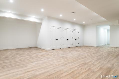 3 Woodside Drive Greenwich CT 06830