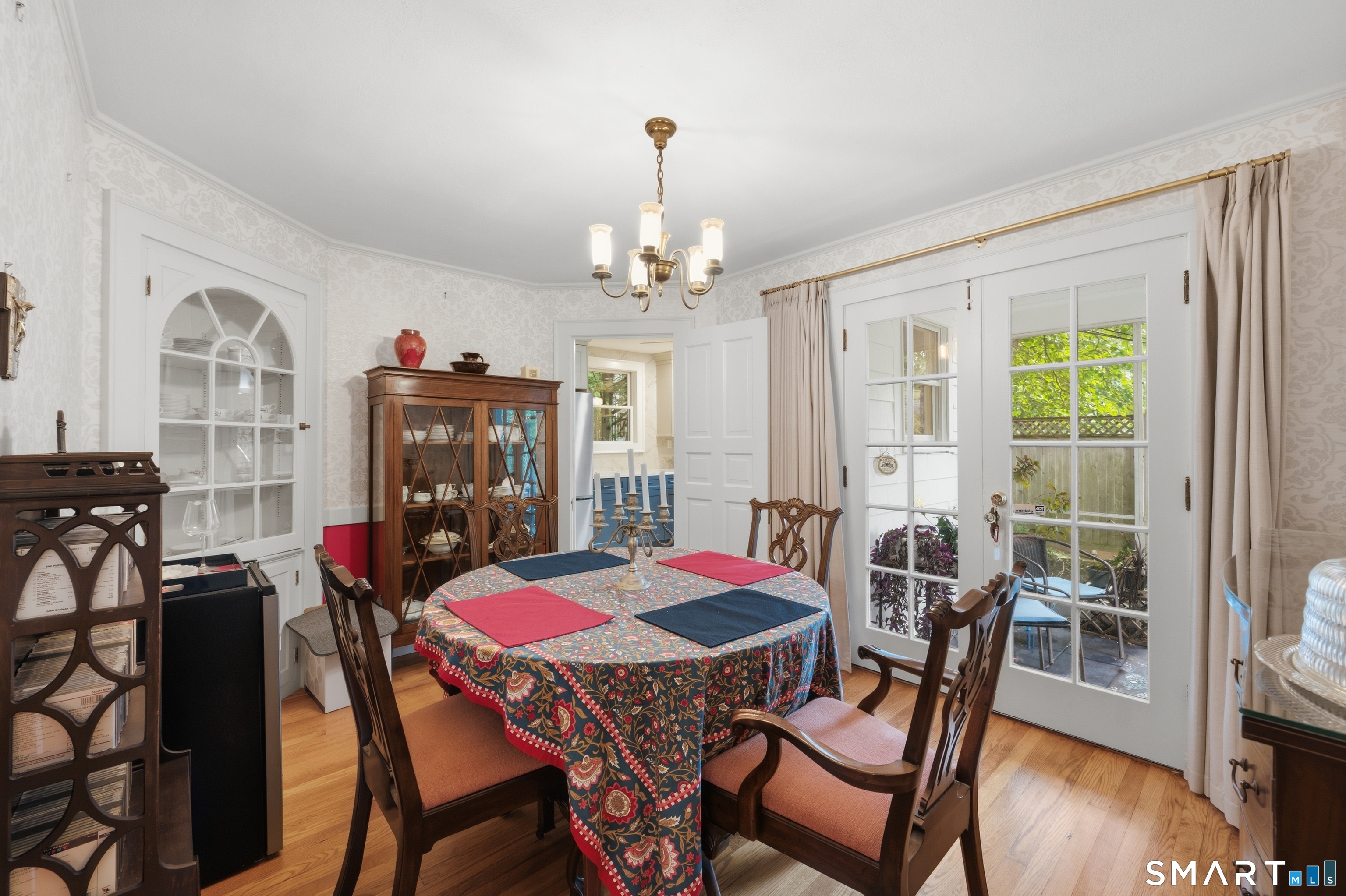 95 Hemlock Road New Haven CT 06513