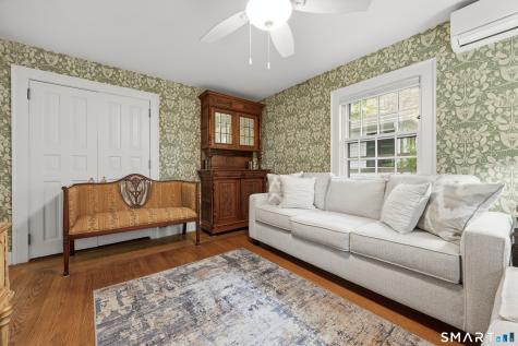95 Hemlock Road New Haven CT 06513