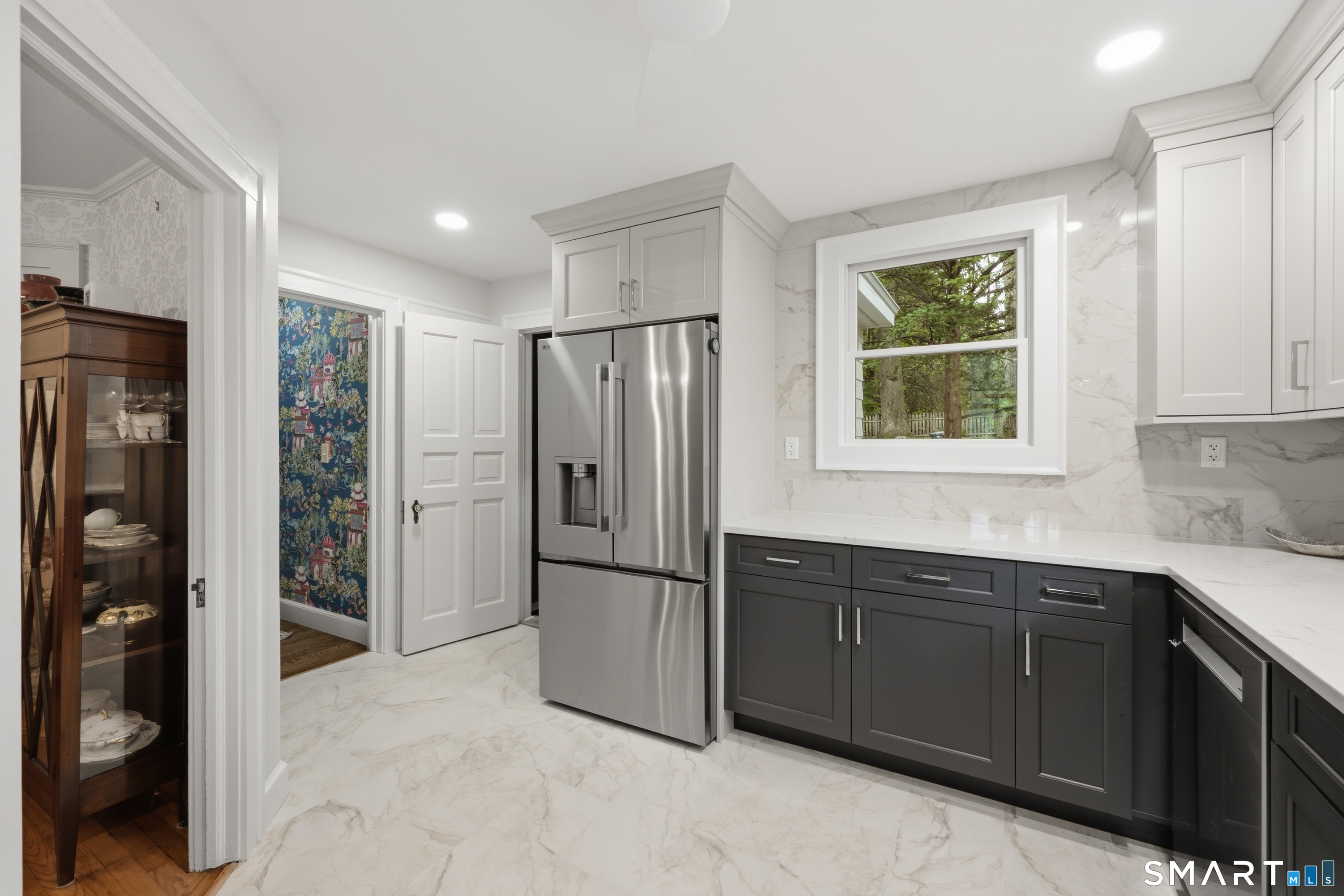 95 Hemlock Road New Haven CT 06513
