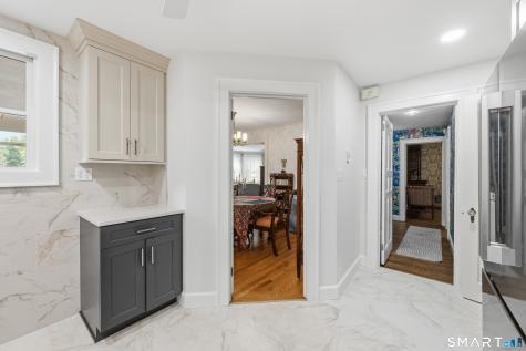 95 Hemlock Road New Haven CT 06513