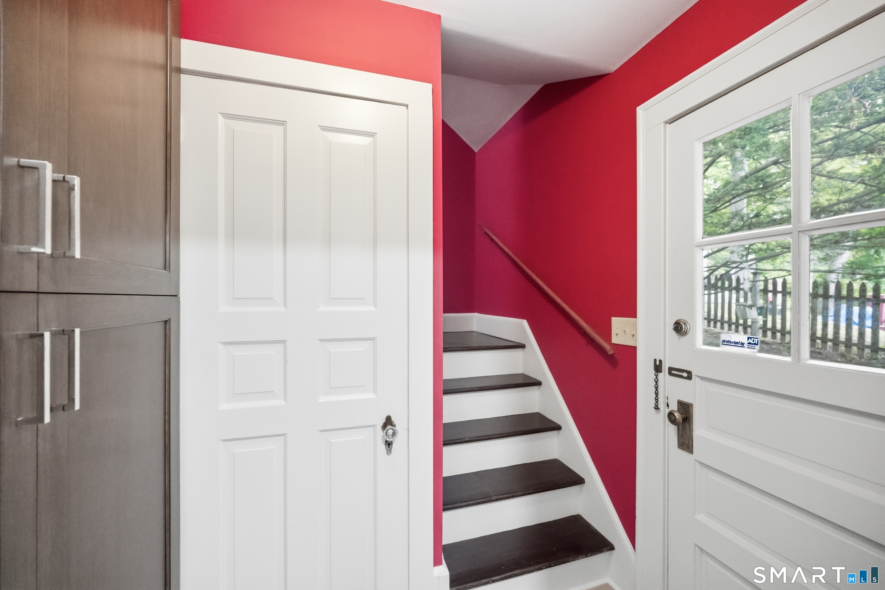 95 Hemlock Road New Haven CT 06513