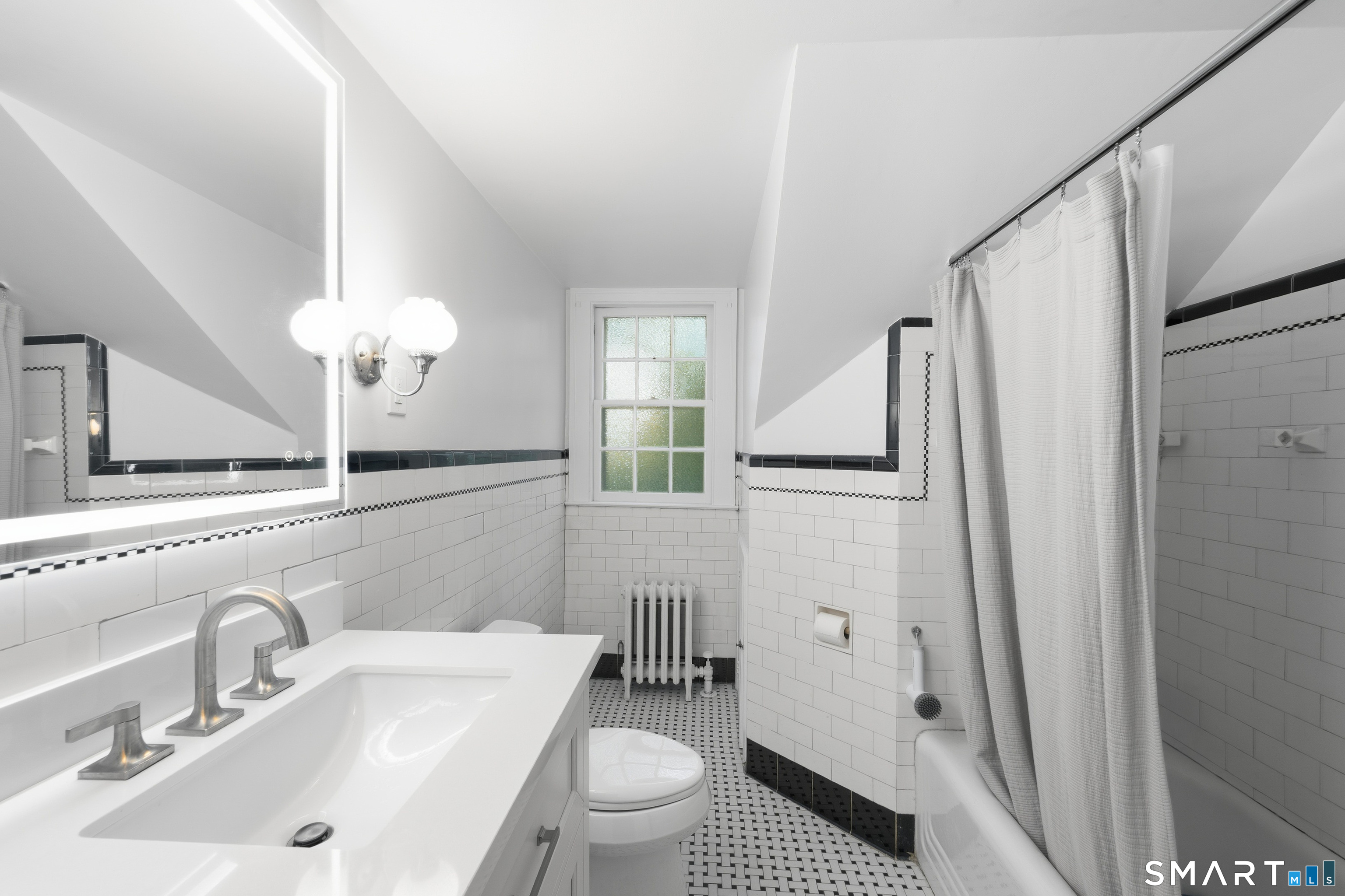 95 Hemlock Road New Haven CT 06513