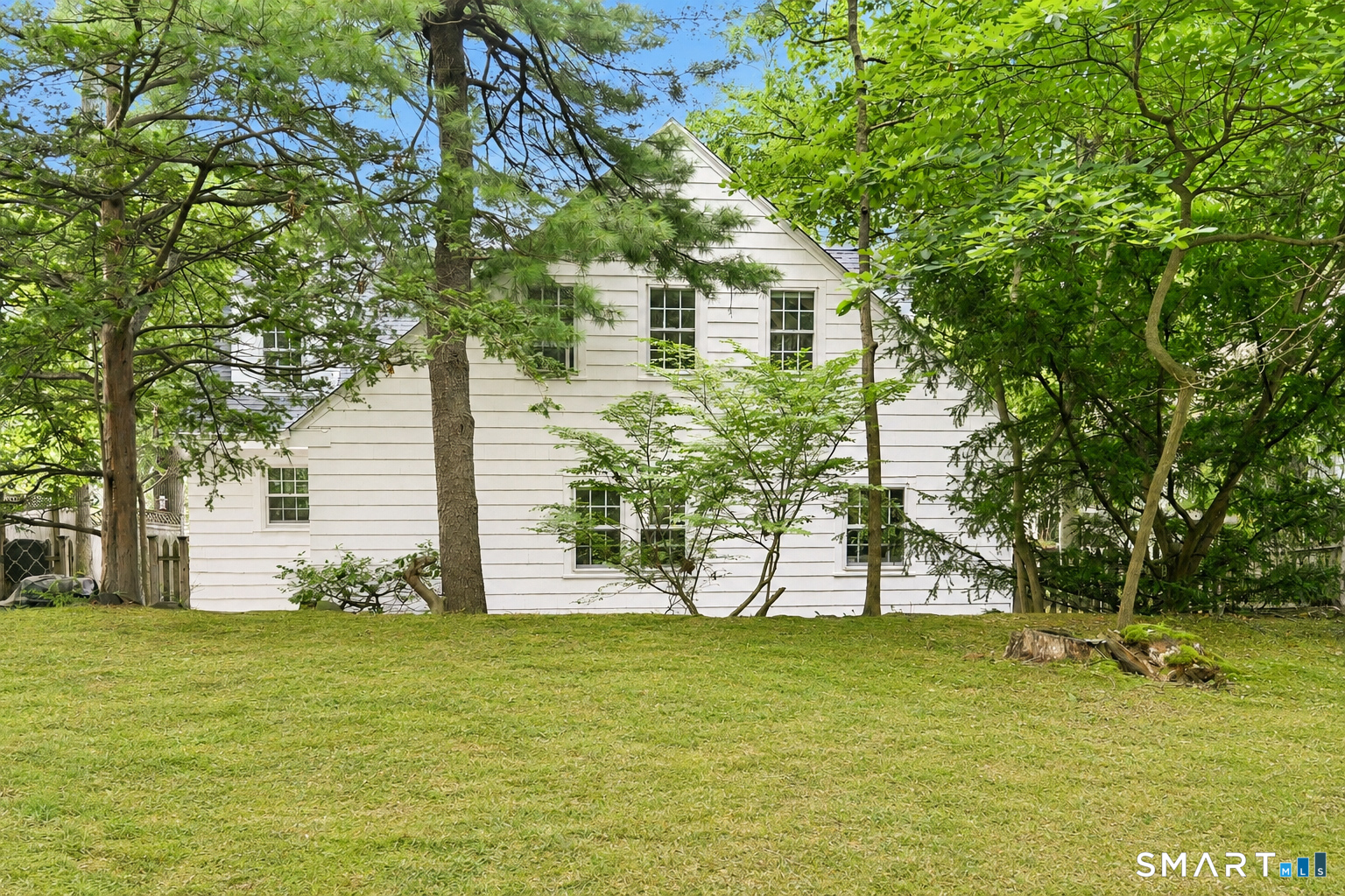 95 Hemlock Road New Haven CT 06513