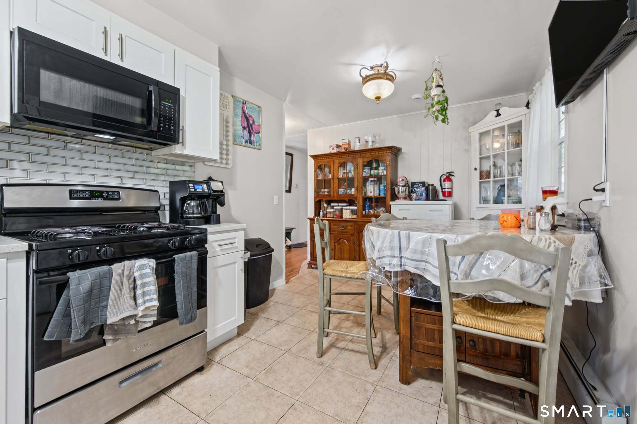 16 Melrose Avenue Danbury CT 06810