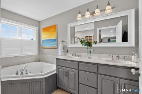 17 Knoll Lane Rocky Hill CT 06067