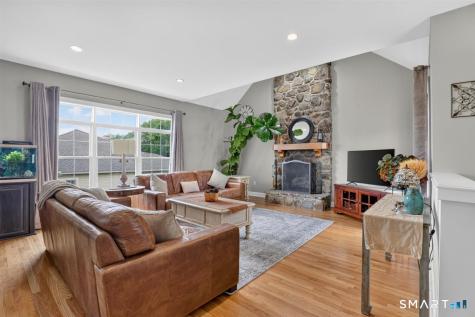 17 Knoll Lane Rocky Hill CT 06067
