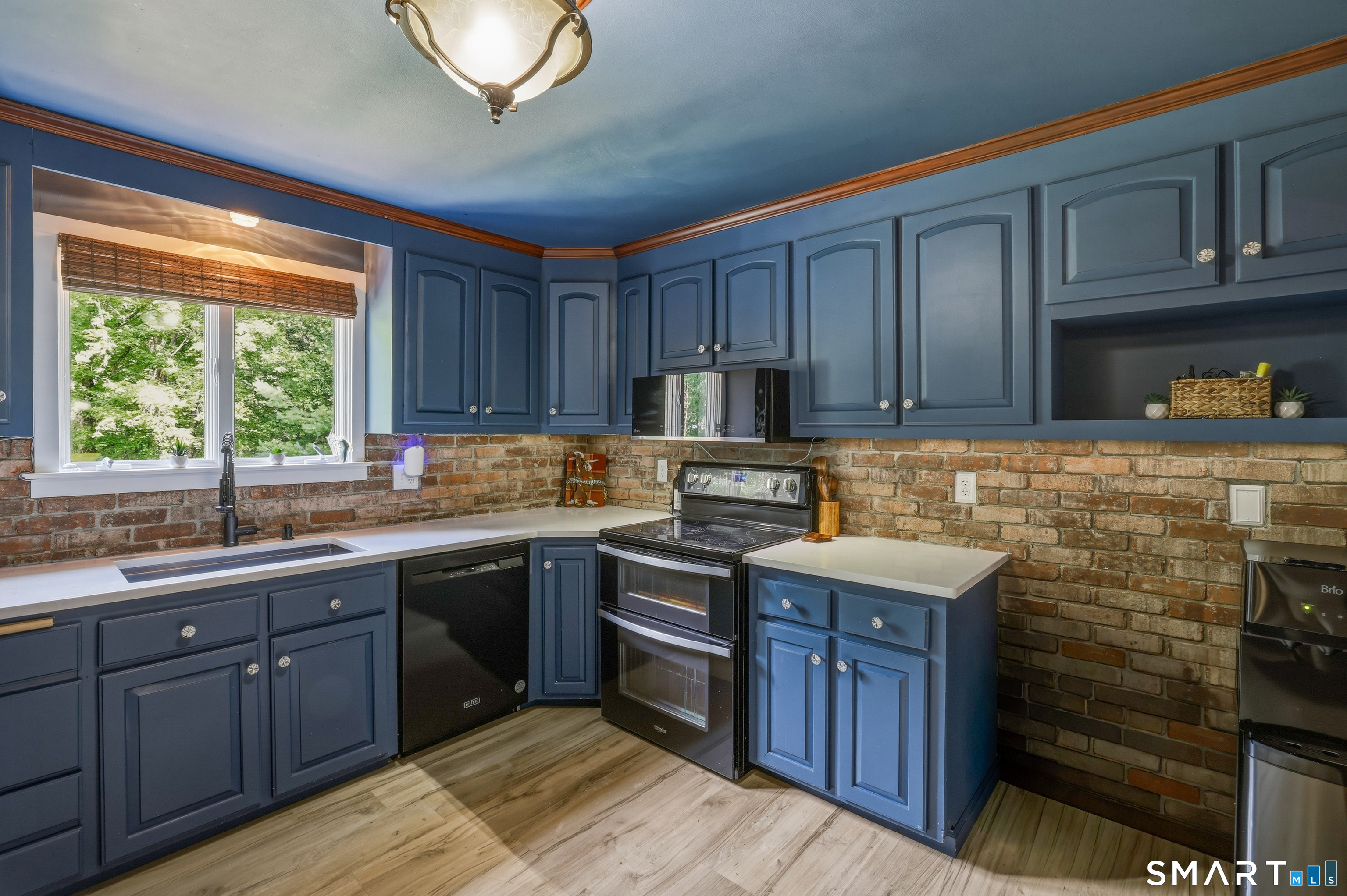28 Intervale Road Burlington CT 06010
