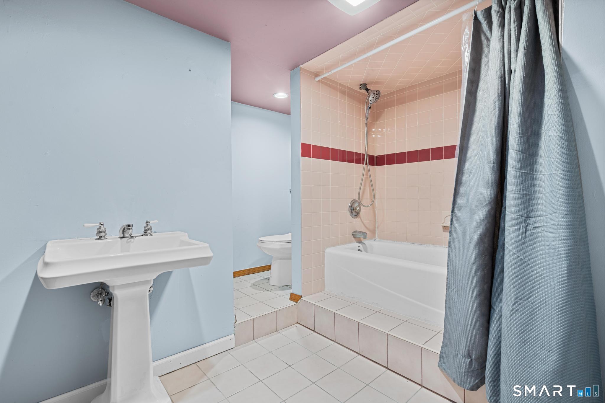 55 Guzzi Drive Stratford CT 06615