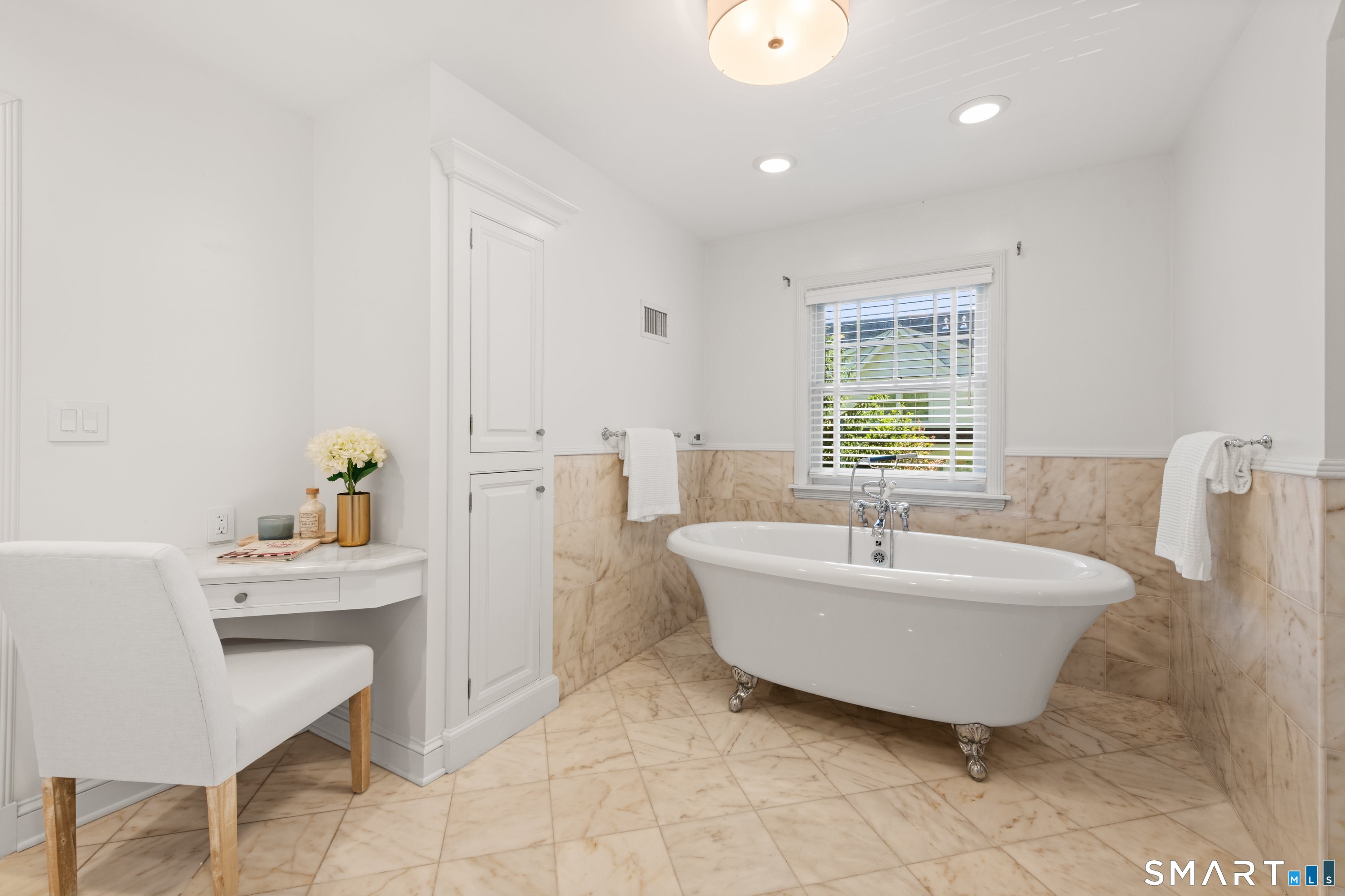 18 Silver Brook Road Westport CT 06880
