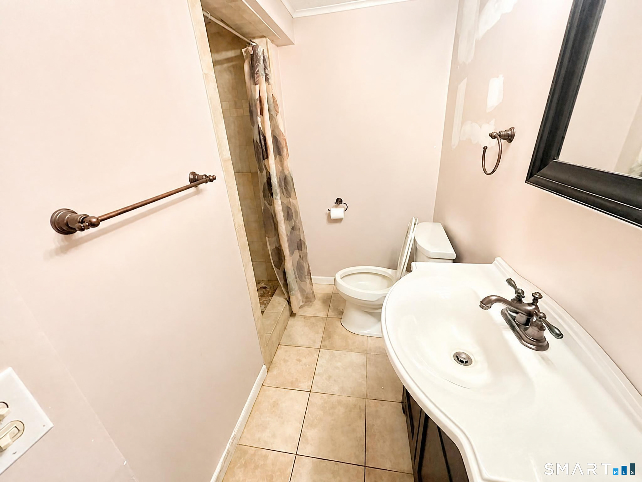 201 West Road Ellington CT 06029