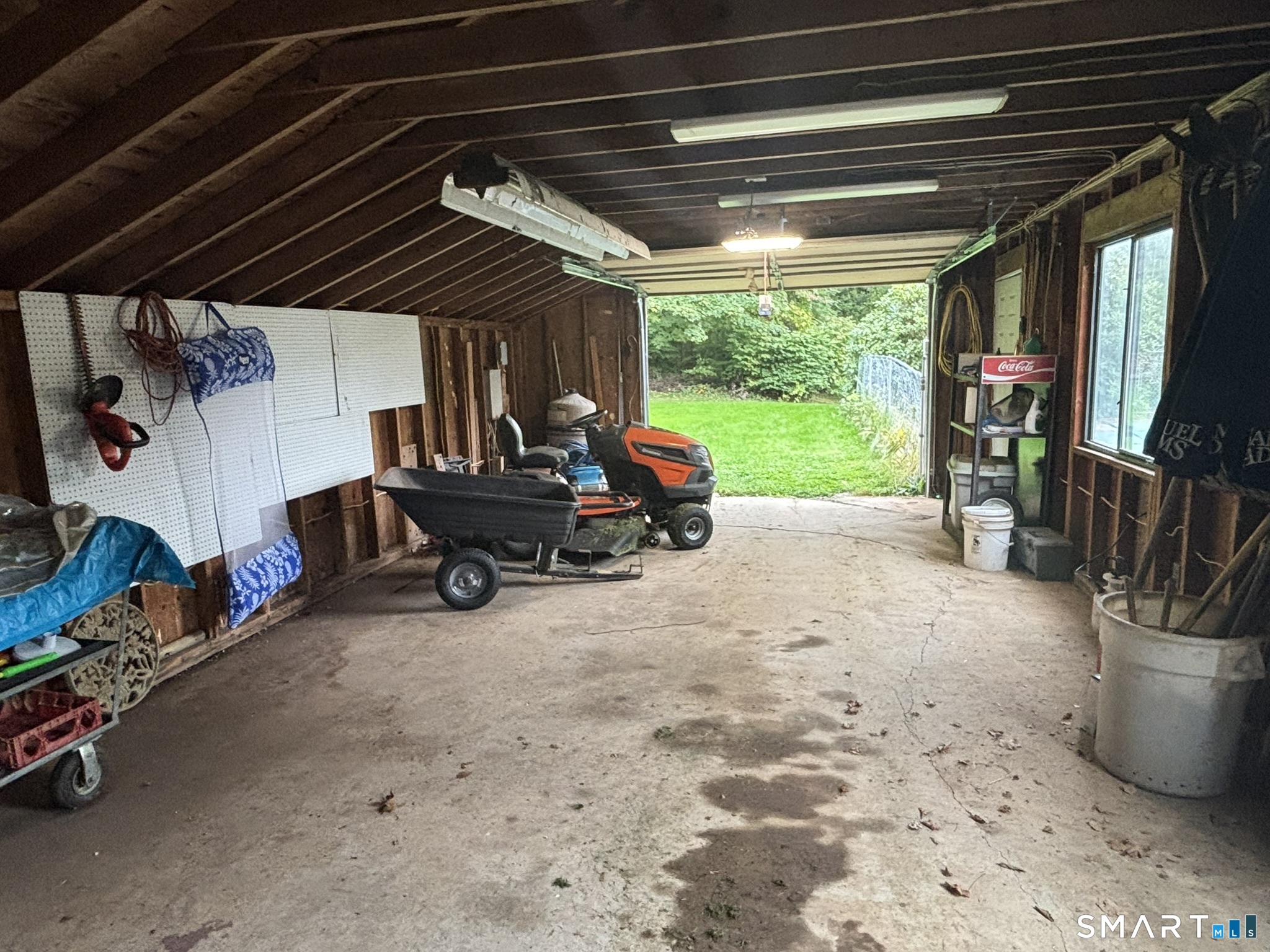 201 West Road Ellington CT 06029