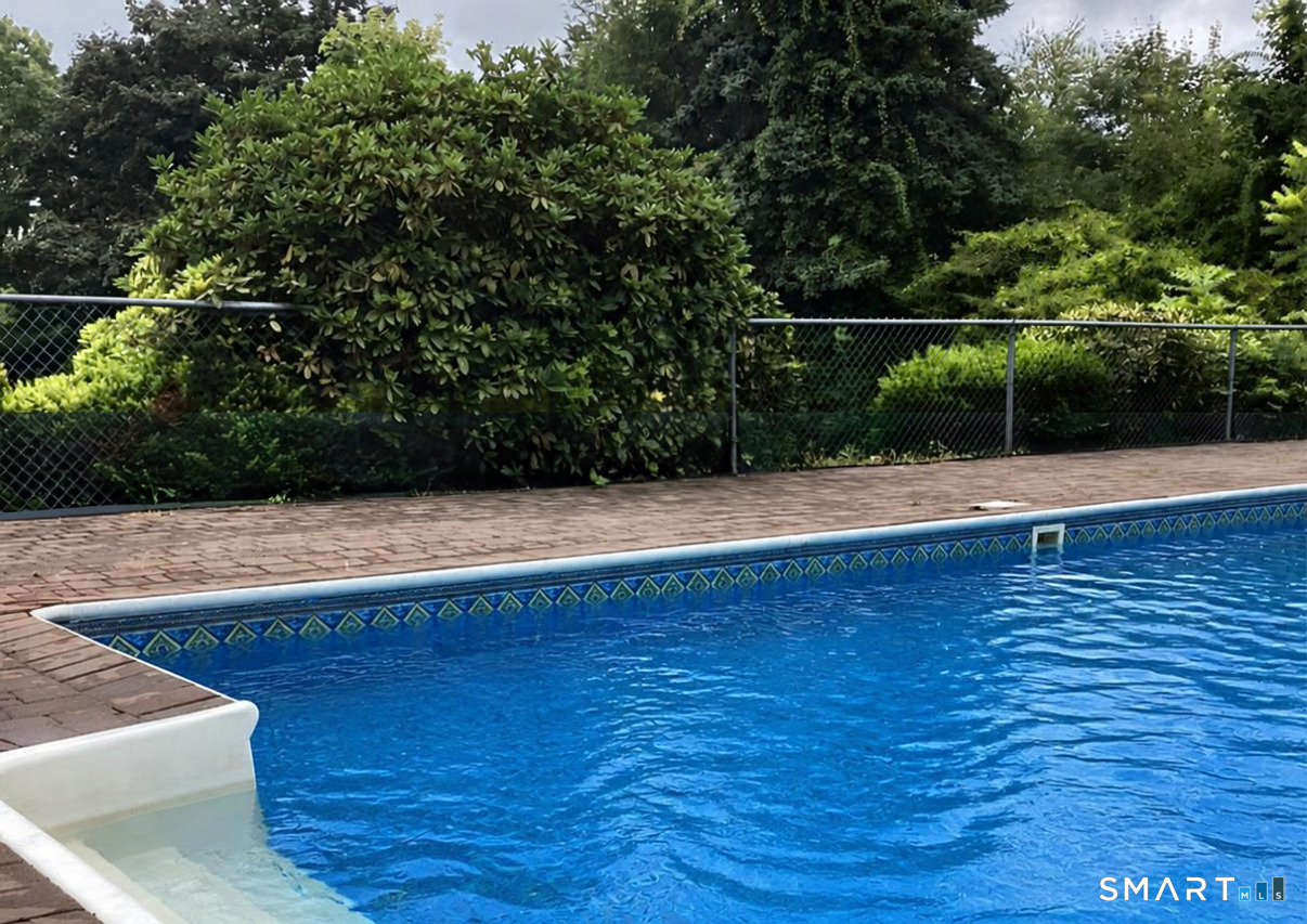 201 West Road Ellington CT 06029
