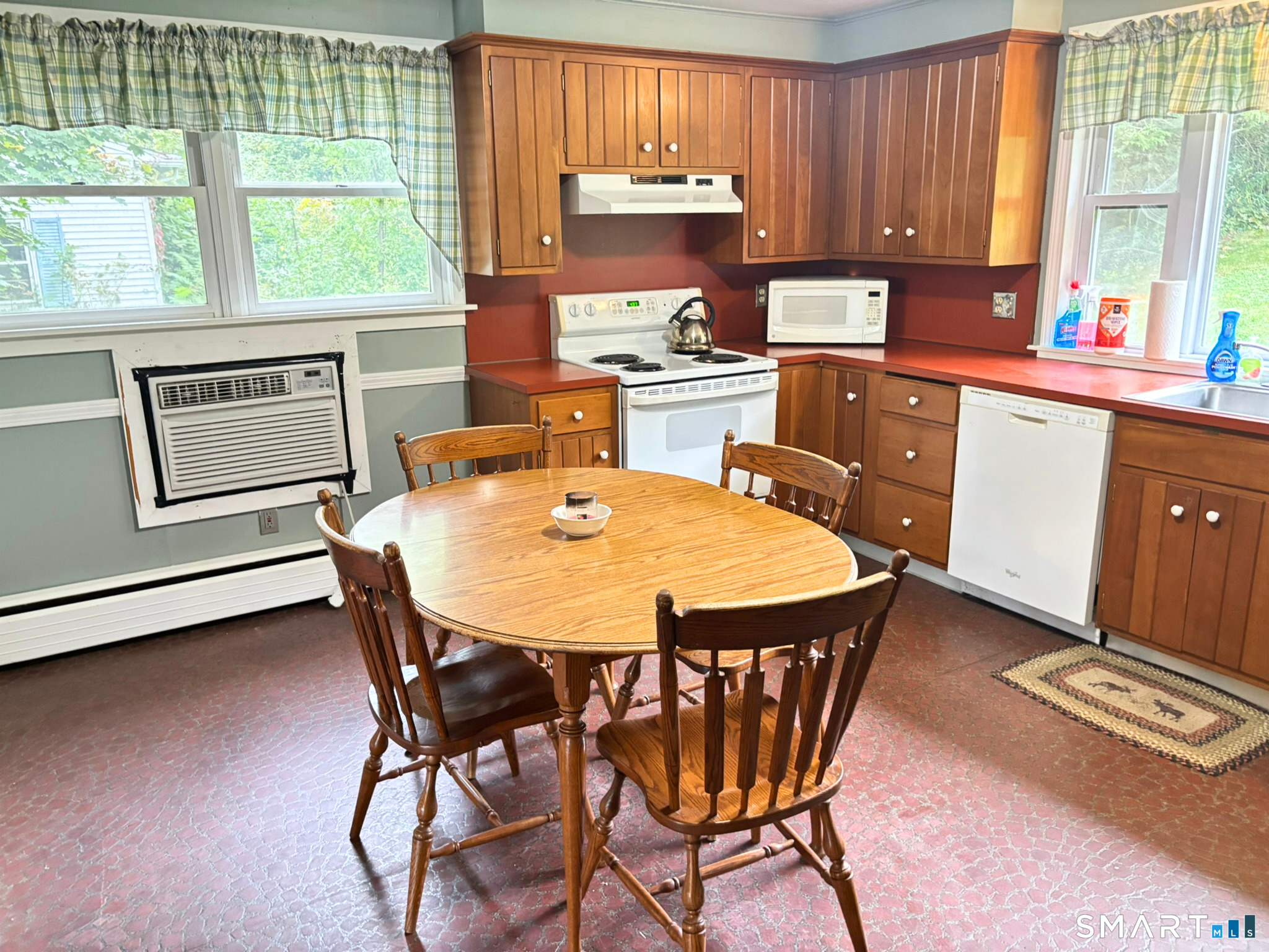 201 West Road Ellington CT 06029