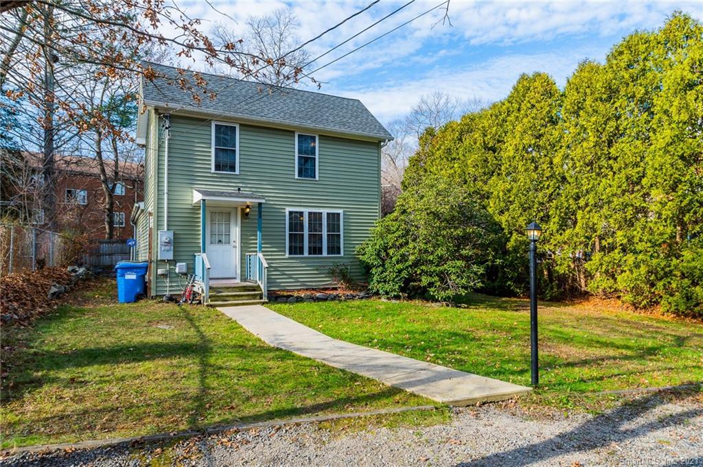 24 Glezen Street Norwich CT 06360