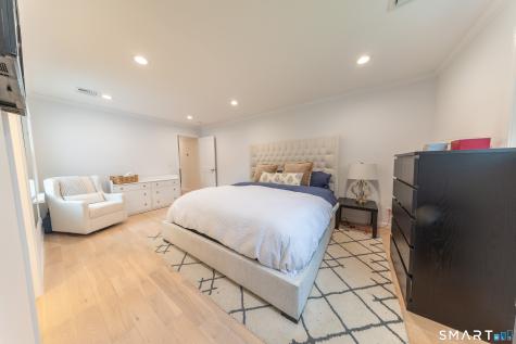 6 Liberty Street Milford CT 06460