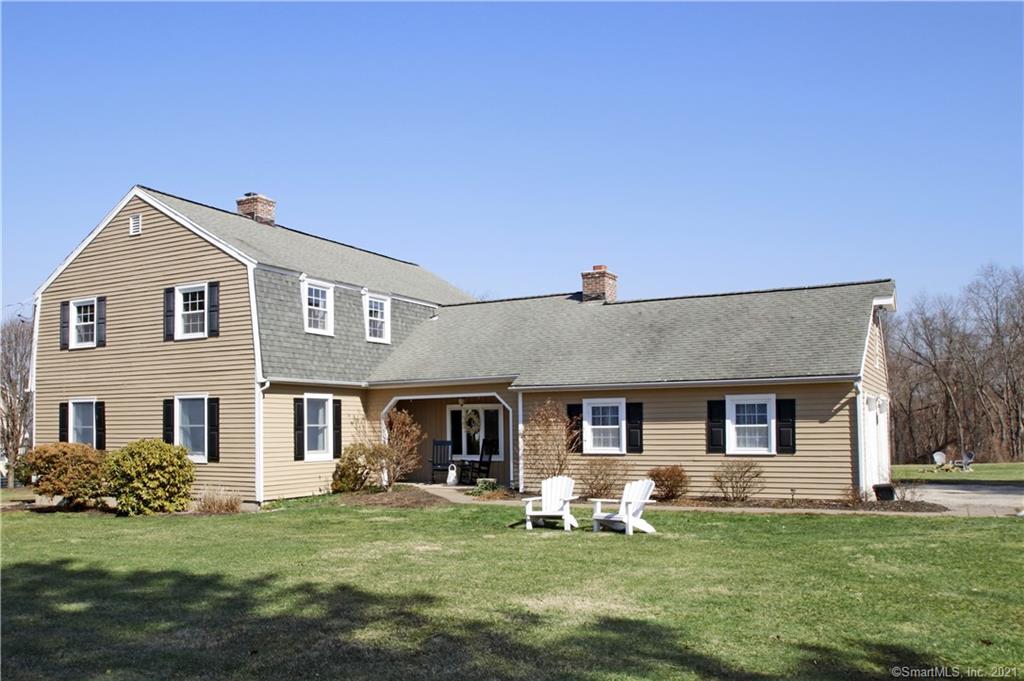 13 Longview Heights Road Newtown CT 06470