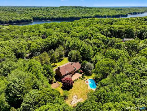 45 Stones Throw Road Easton CT 06612