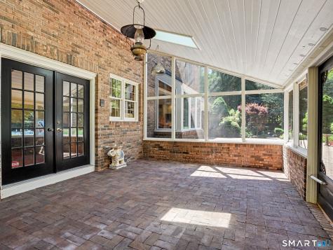 45 Stones Throw Road Easton CT 06612