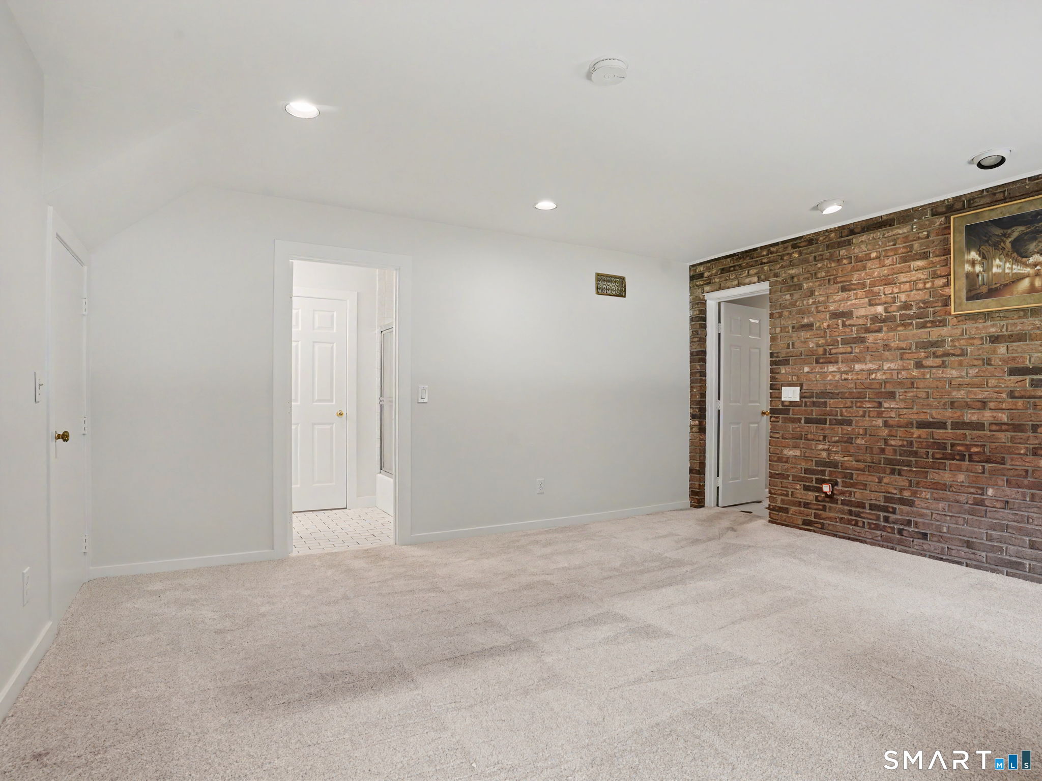 45 Stones Throw Road Easton CT 06612