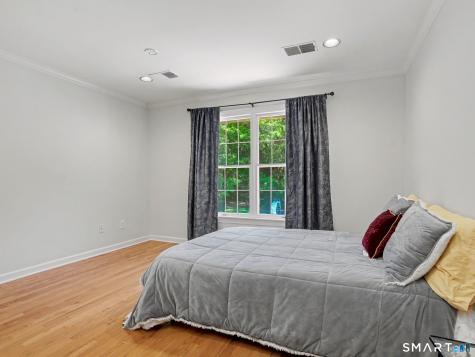 45 Stones Throw Road Easton CT 06612