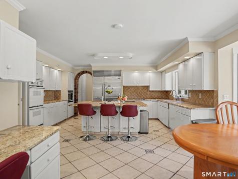 45 Stones Throw Road Easton CT 06612