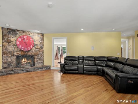 45 Stones Throw Road Easton CT 06612