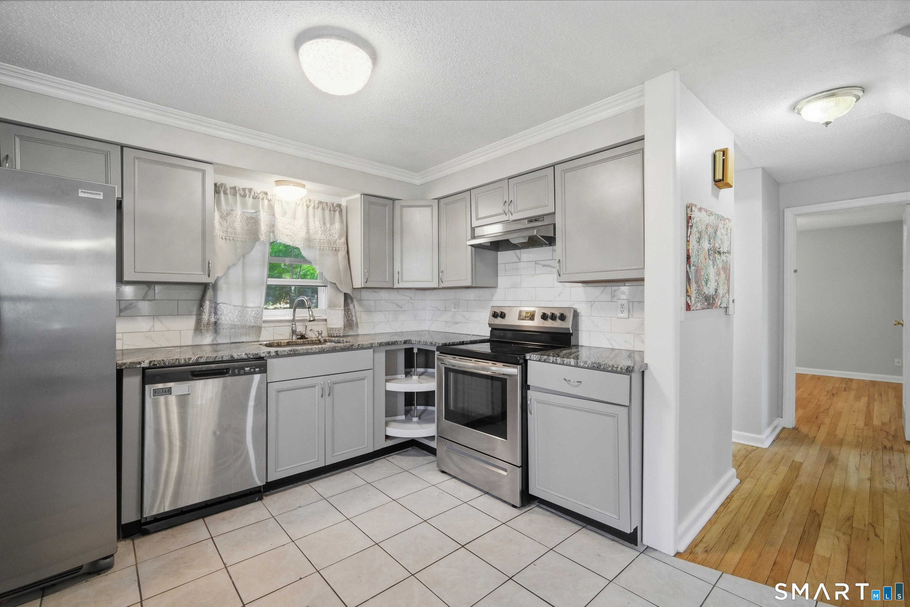 14 Barry Road Manchester CT 06042
