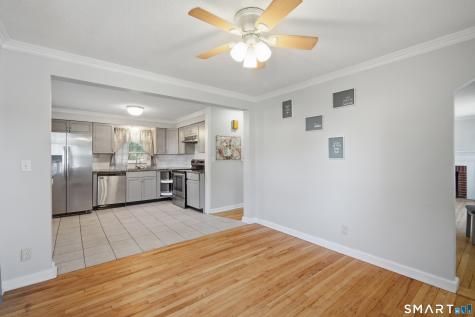 14 Barry Road Manchester CT 06042