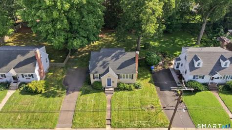 14 Barry Road Manchester CT 06042